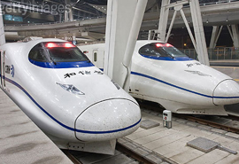 高鐵、動(dòng)車(chē)、機(jī)車(chē)